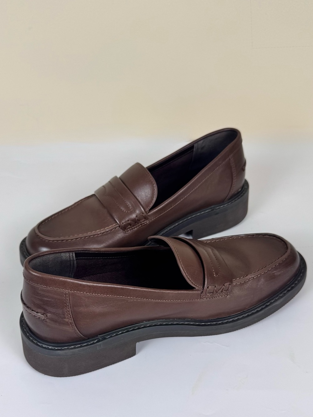 Vionic Caitlin Leather Loafers Coffee Brown Square Toe